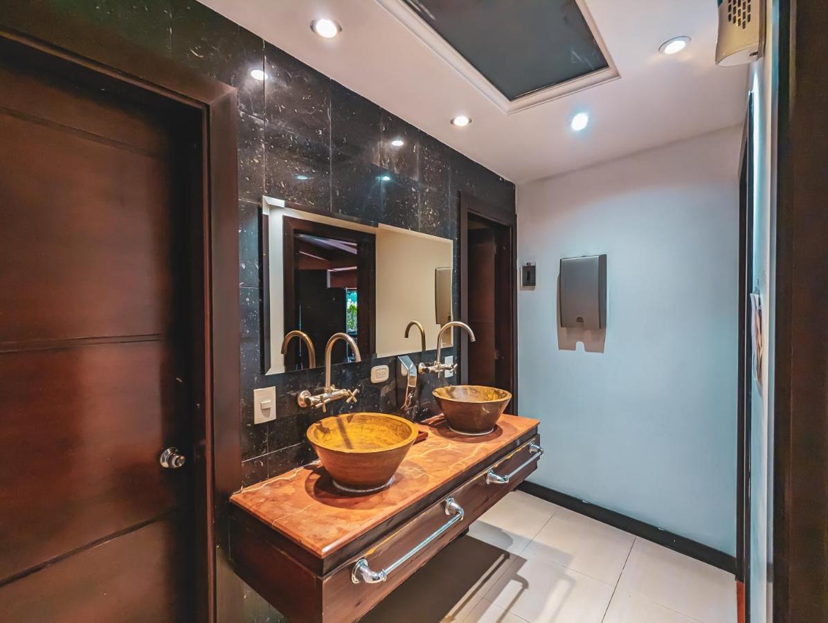 Hotel Charlotte Suite 26 Bogotá Dış mekan fotoğraf