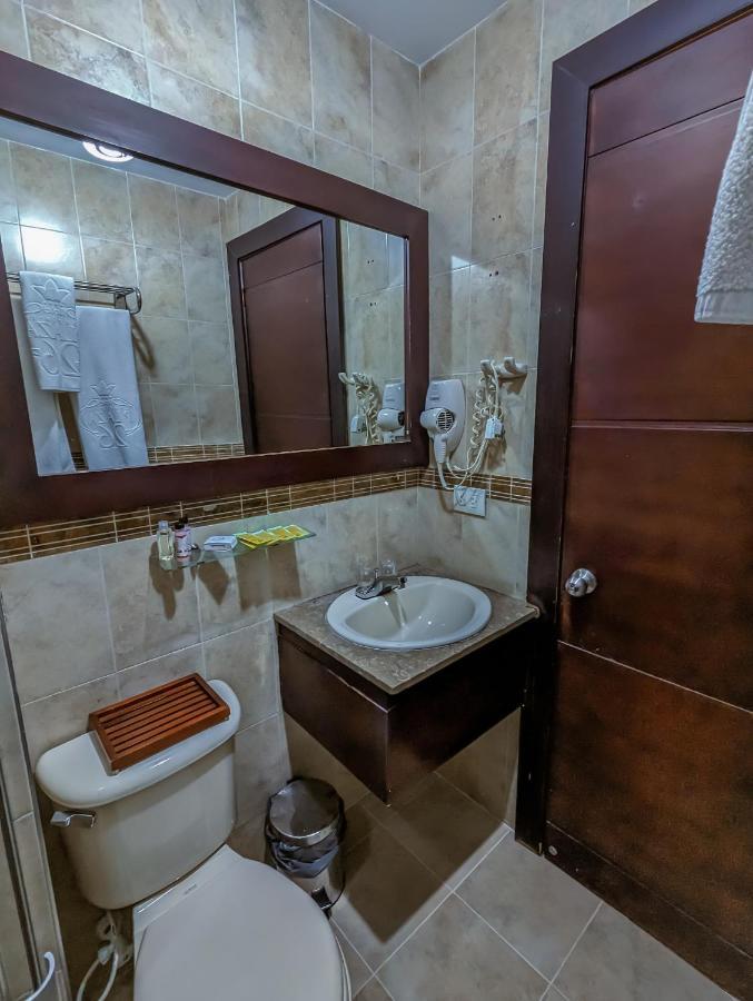 Hotel Charlotte Suite 26 Bogotá Dış mekan fotoğraf