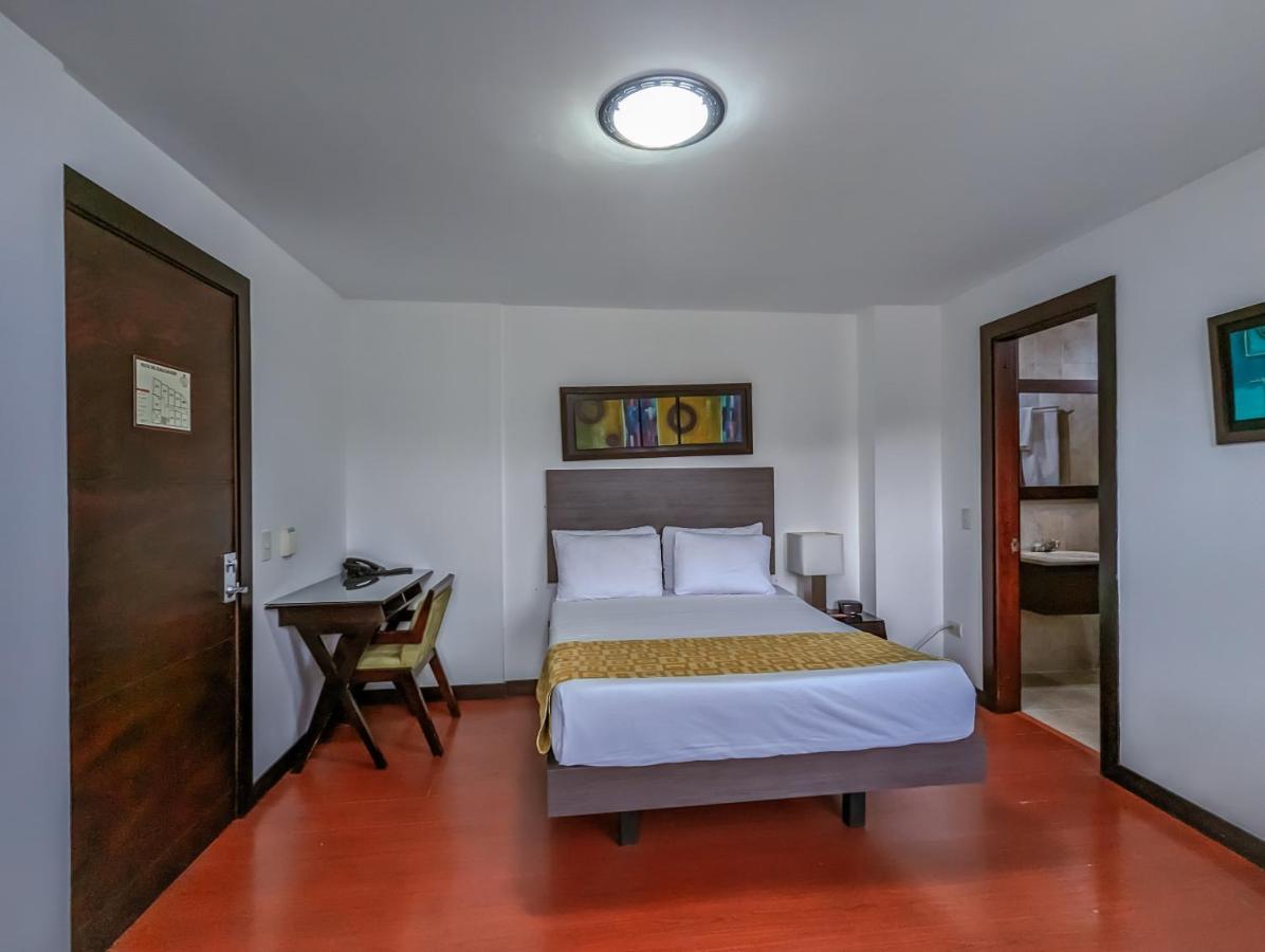 Hotel Charlotte Suite 26 Bogotá Dış mekan fotoğraf
